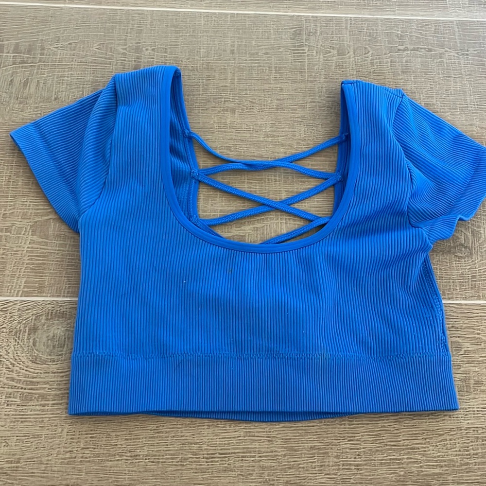 aerie top